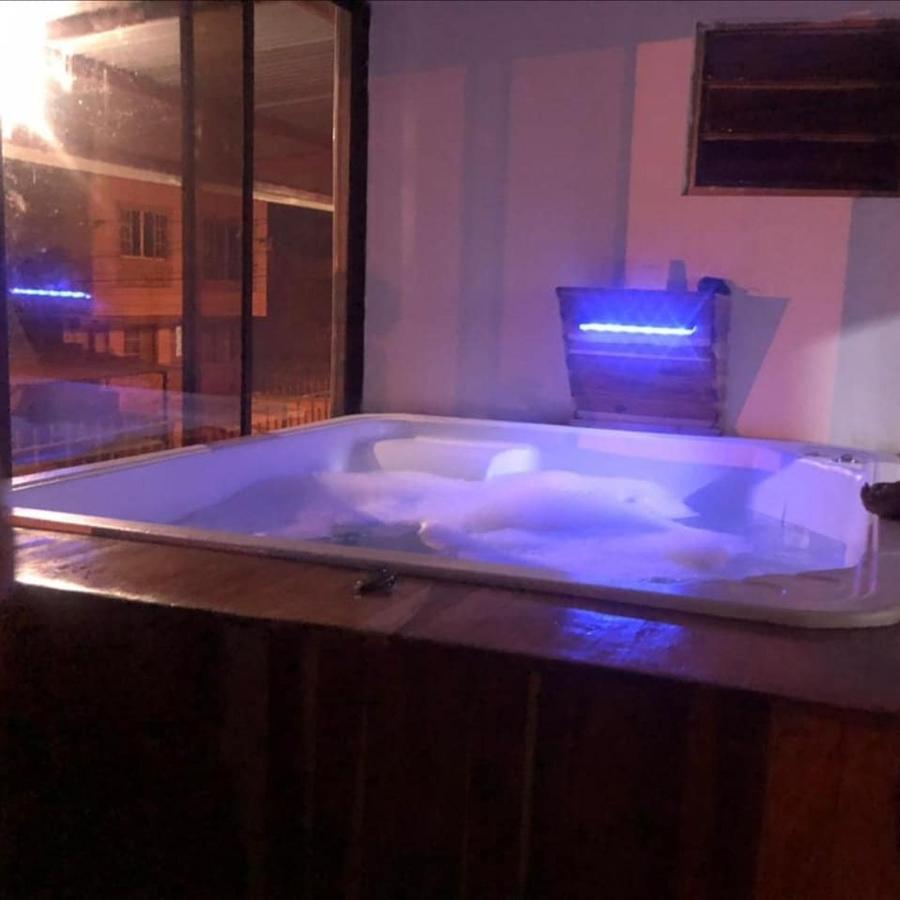 Hostal Spa Casa De Piedra Con Jacuzzi Санта Роса де Кабал Екстериор снимка