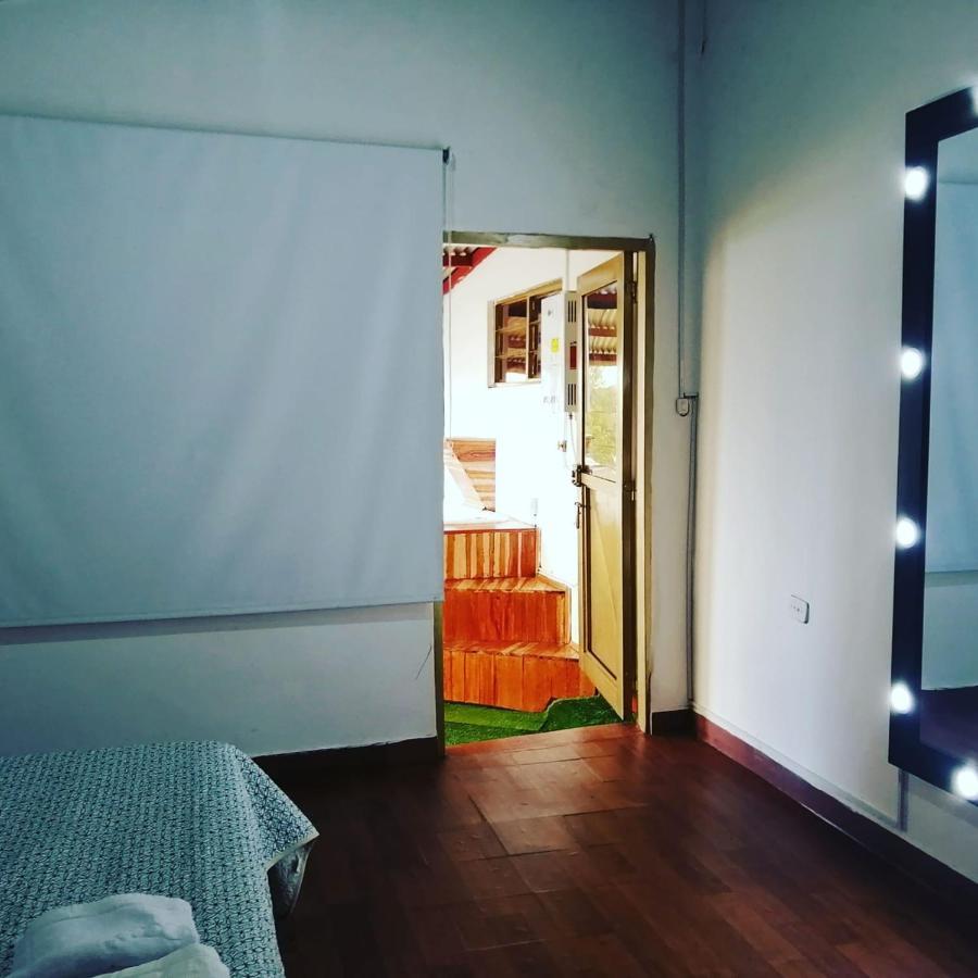 Hostal Spa Casa De Piedra Con Jacuzzi Санта Роса де Кабал Екстериор снимка