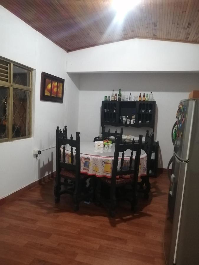Hostal Spa Casa De Piedra Con Jacuzzi Санта Роса де Кабал Екстериор снимка