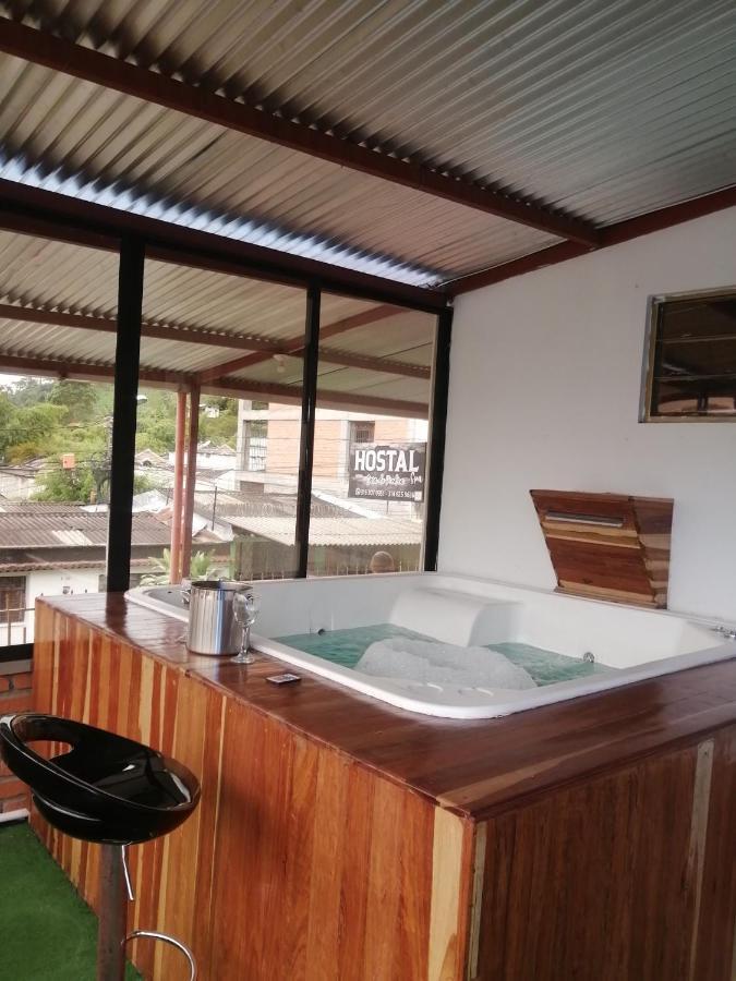 Hostal Spa Casa De Piedra Con Jacuzzi Санта Роса де Кабал Екстериор снимка