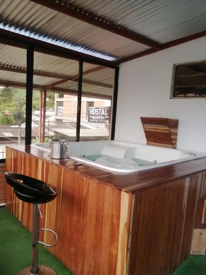 Hostal Spa Casa De Piedra Con Jacuzzi Санта Роса де Кабал Екстериор снимка